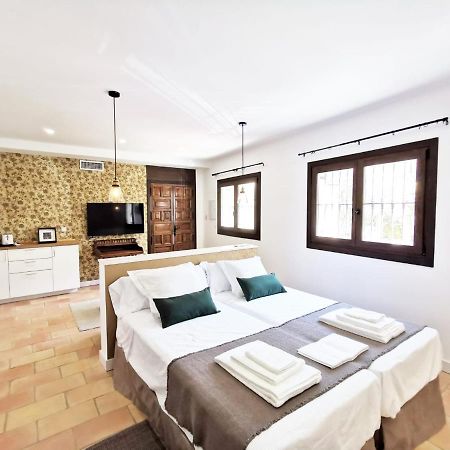 Apartamentos Tres Llaves Palacio De Vela De Los Cobos Úbeda Kültér fotó