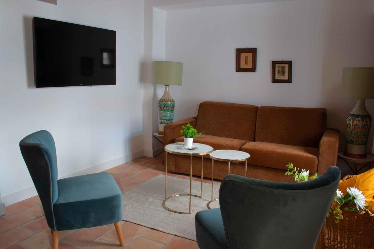 Apartamentos Tres Llaves Palacio De Vela De Los Cobos Úbeda Kültér fotó