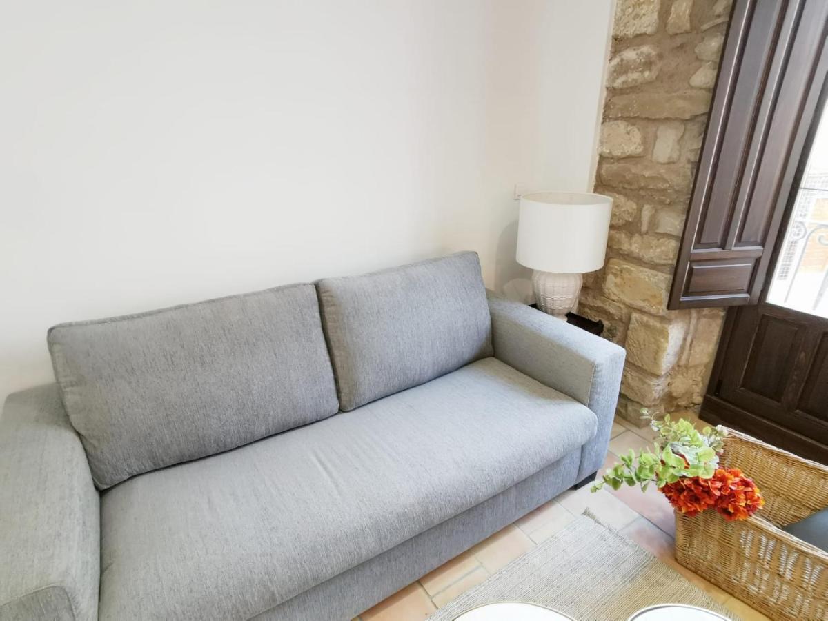 Apartamentos Tres Llaves Palacio De Vela De Los Cobos Úbeda Kültér fotó