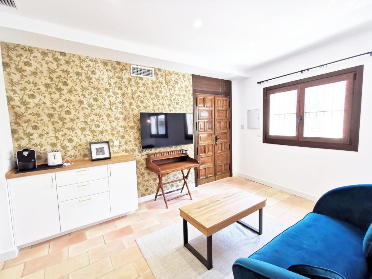 Apartamentos Tres Llaves Palacio De Vela De Los Cobos Úbeda Kültér fotó