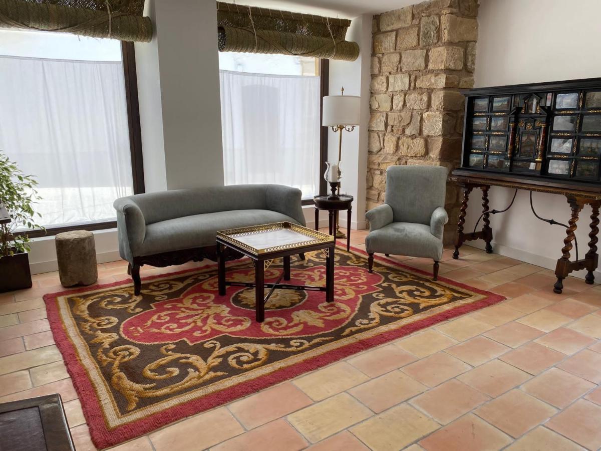 Apartamentos Tres Llaves Palacio De Vela De Los Cobos Úbeda Kültér fotó